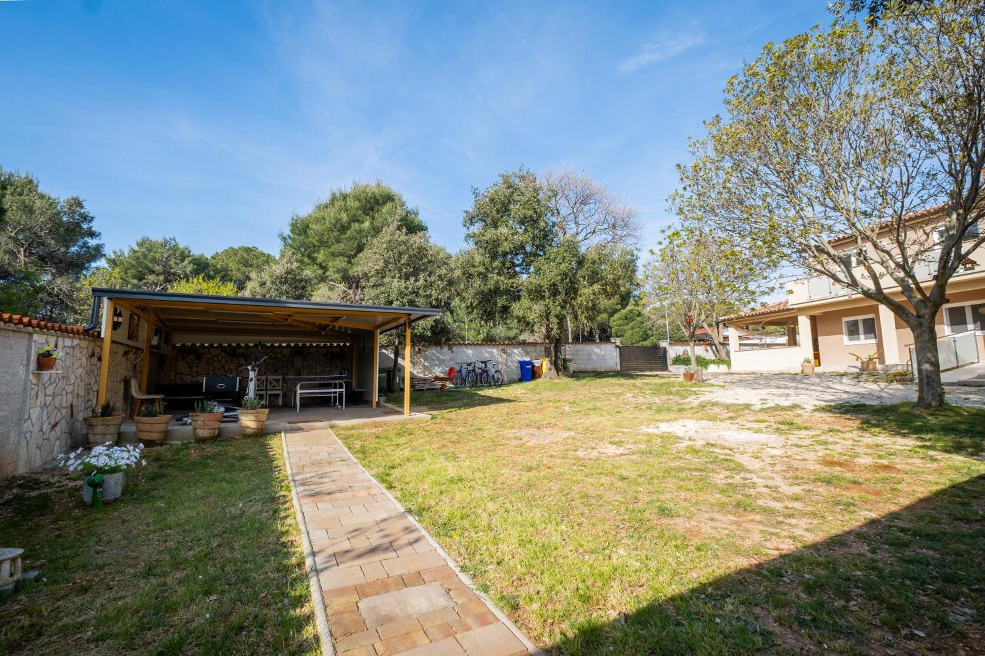 Veronika Holiday home Vinkuran